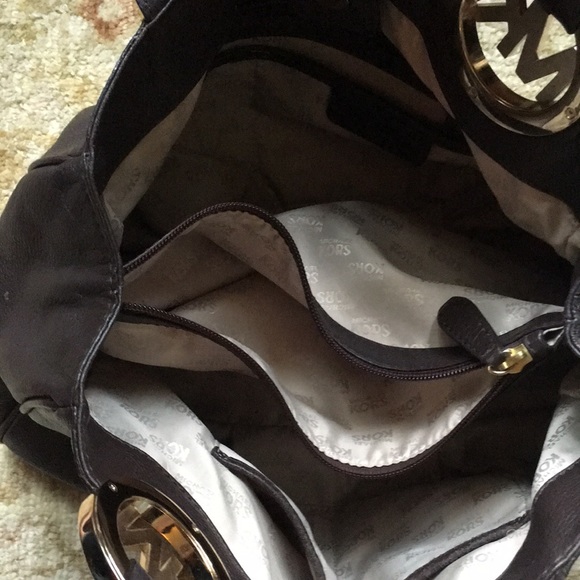 Michael Kors brown leather shoulder hobo bag - Picture 5 of 8